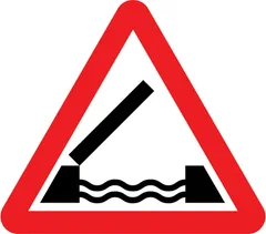 Opening or swing bridge ahead — UK road sign